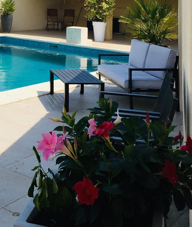 La Villa Mediterranee Wellness Spa Piscine Saint-Drezery Exterior photo