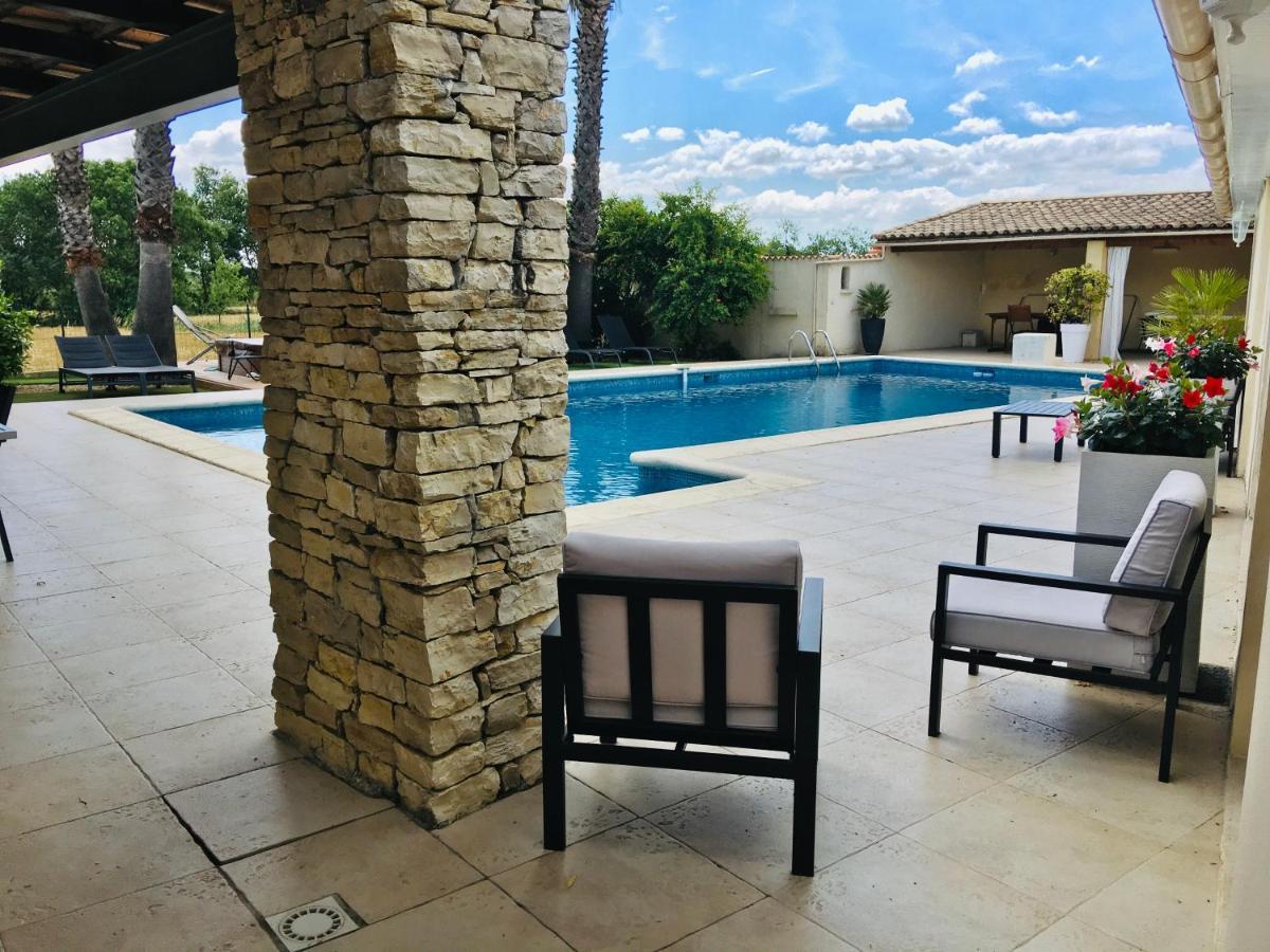 La Villa Mediterranee Wellness Spa Piscine Saint-Drezery Exterior photo