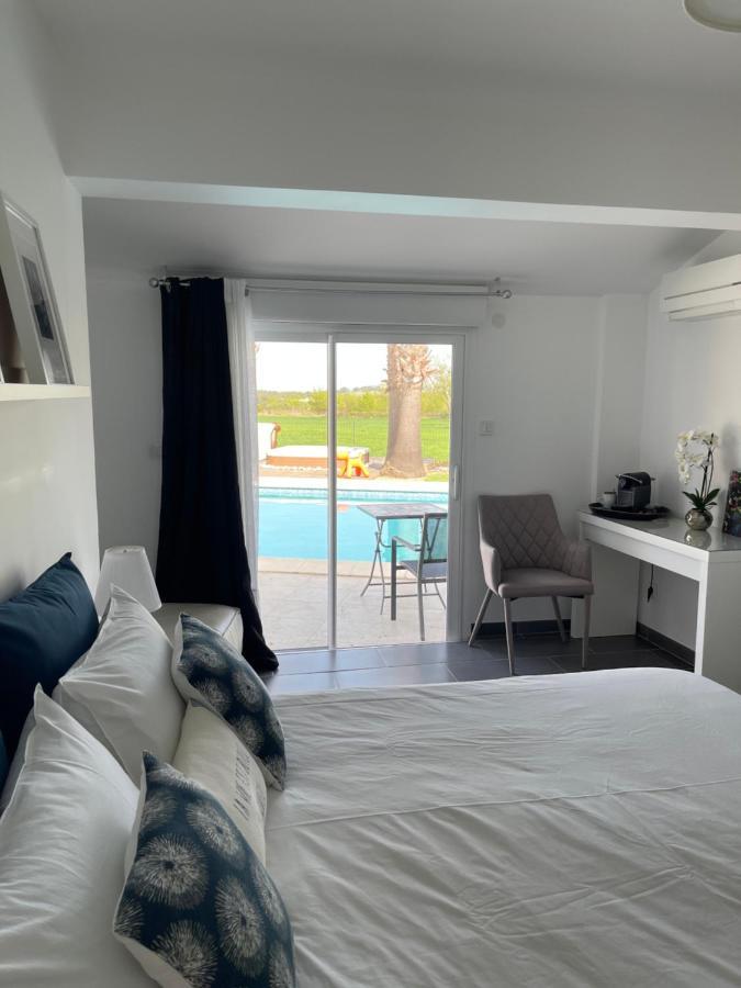La Villa Mediterranee Wellness Spa Piscine Saint-Drezery Exterior photo